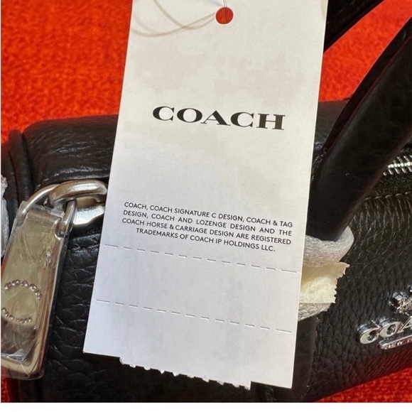 ❤️❤️❤️Coach mini crossbody bag+detachable strap ❤️❤️❤️ - Picture 3 of 13